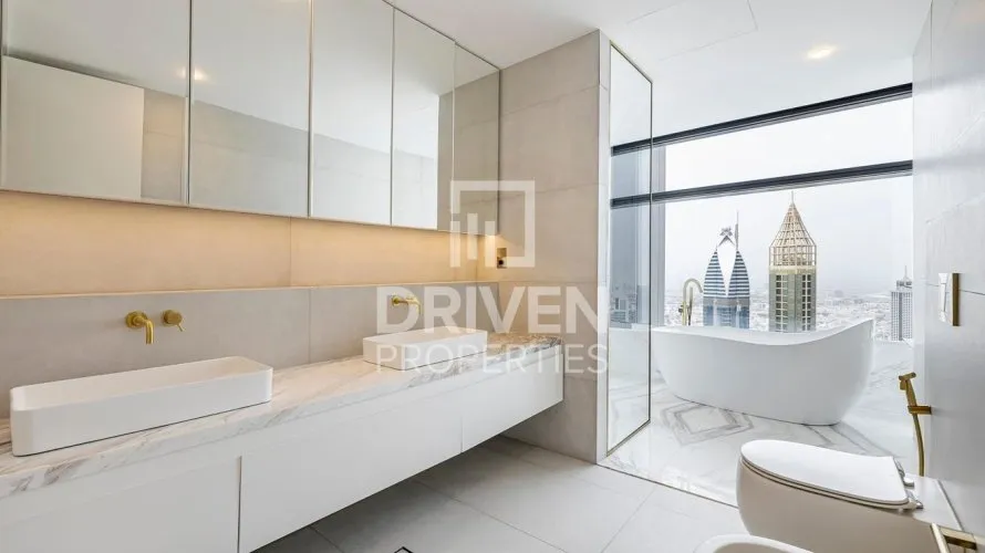 Квартира с 3 спальнями в DIFC, Дубай, ОАЭ №4079 № 2