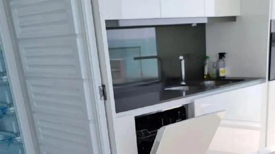 4 bedrooms apartment for sale , Dubai, UAE No. 989 № 3