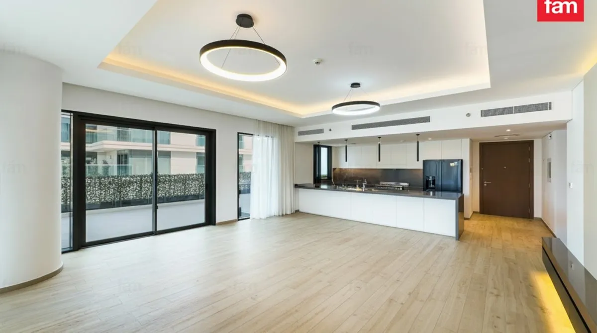 3 bedrooms apartment for sale , City Walk, Dubai, UAE No. 2632
