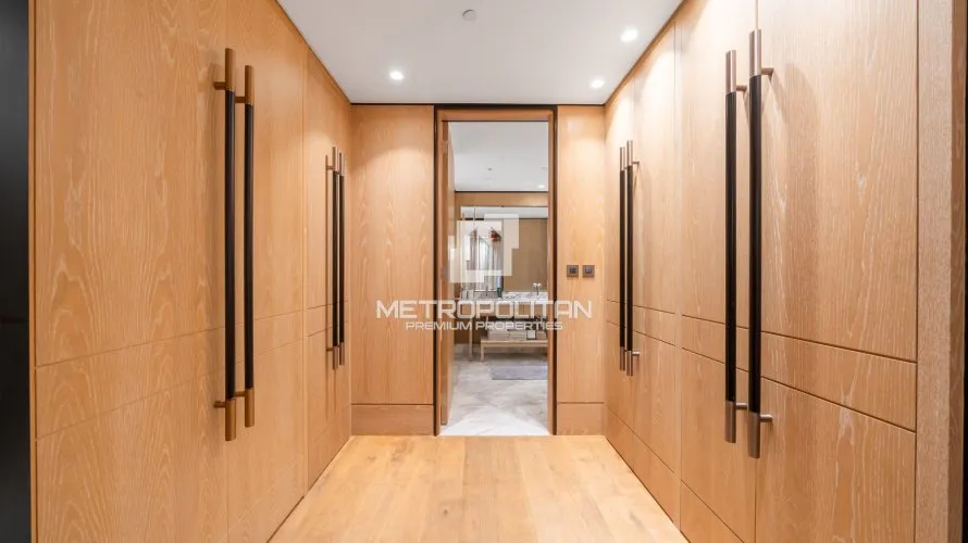 2 bedrooms apartment for sale , DIFC, Dubai, UAE No. 2165 № 14