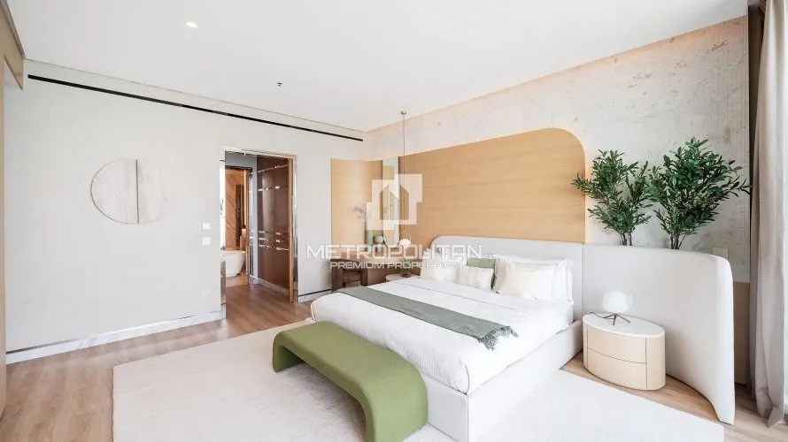2 bedrooms apartment for sale , Palm Jumeirah, Dubai, UAE No. 2138 № 7