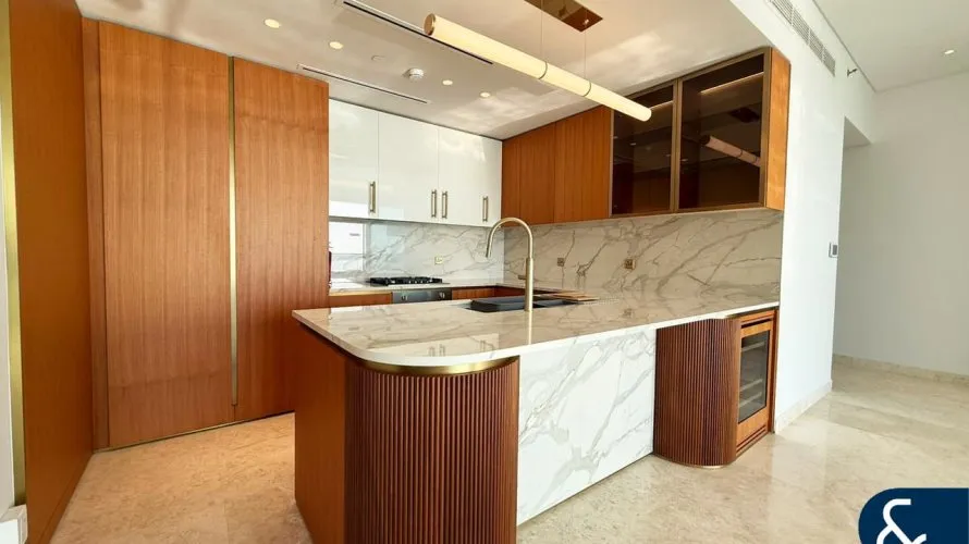 3 bedrooms apartment for sale , Palm Jumeirah, Dubai, UAE No. 2361 № 1