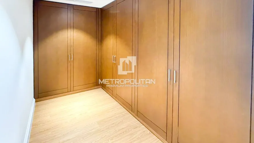 3 bedrooms apartment for sale, Marina Residences, Palm Jumeirah, Dubai, UAE No. 2168 № 13