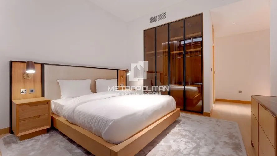 3 bedrooms apartment for sale , Jumeirah, Dubai, UAE No. 1346 № 17
