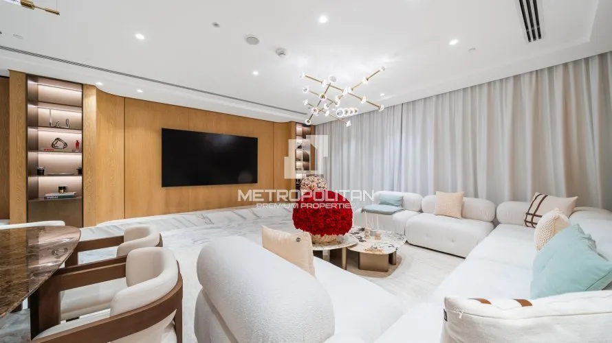 2 bedrooms apartment for sale , DIFC, Dubai, UAE No. 2165 № 7