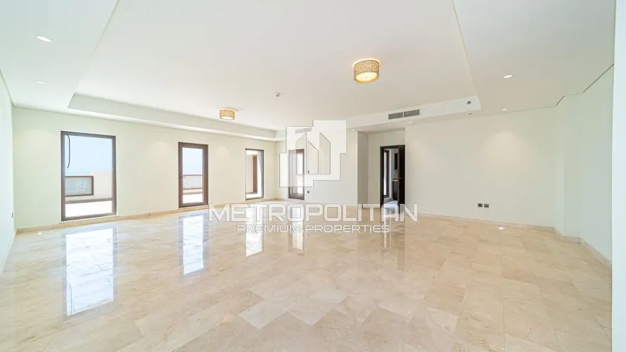 5 bedrooms penthouse for sale, Palm Jumeirah, Dubai, UAE No. 2086 № 2