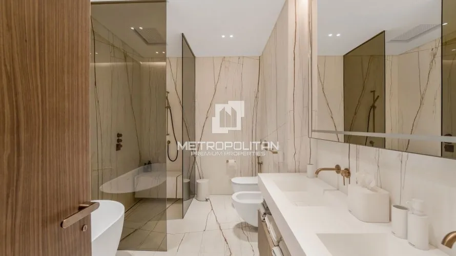 2 bedrooms apartment for sale , Palm Jumeirah, Dubai, UAE No. 1353 № 23