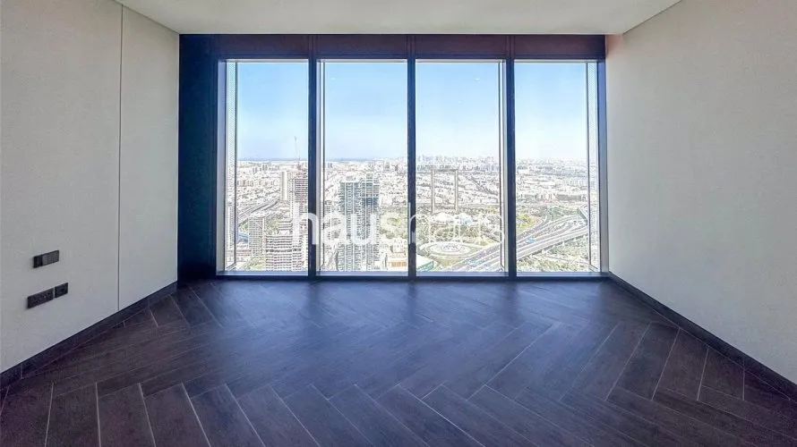 3 bedrooms duplex for sale , Zabeel, Dubai, UAE No. 1540 № 11
