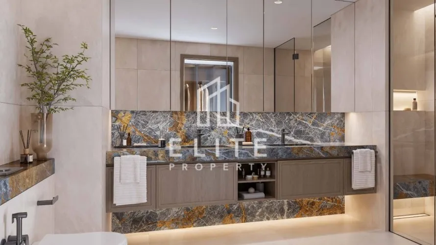 5 bedrooms apartment for sale , Dubai, UAE No. 2055 № 4
