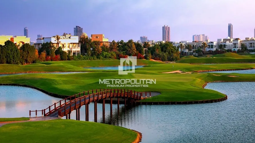 4 bedrooms penthouse for sale, Emirates Hills, Dubai, UAE No. 3239 № 2