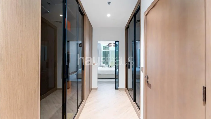 3 bedrooms apartment for sale , Central Park Tower, DIFC, Dubai, UAE No. 3204 № 6