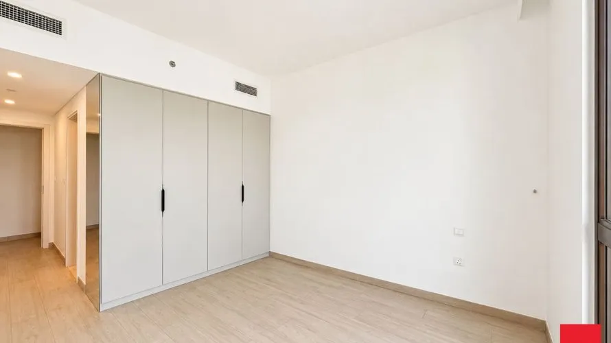 4 bedrooms apartment for sale, Umm Suqeim, Dubai, UAE No. 3516 № 9
