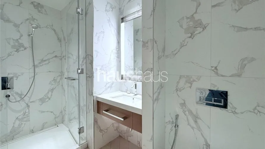 3 bedrooms apartment for sale, Downtown Dubai (Downtown Burj Dubai), Dubai, UAE No. 3572 № 6