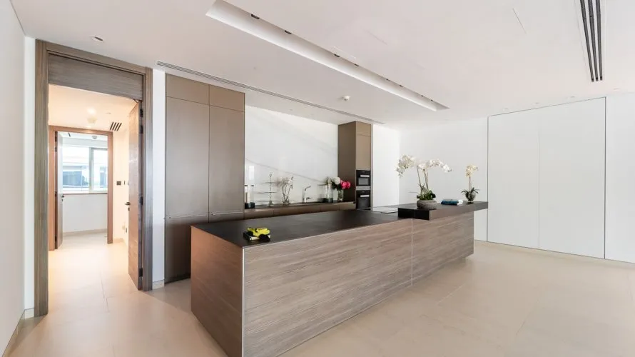 3 bedrooms apartment for sale, Palm Jumeirah, Dubai, UAE No. 3824 № 15