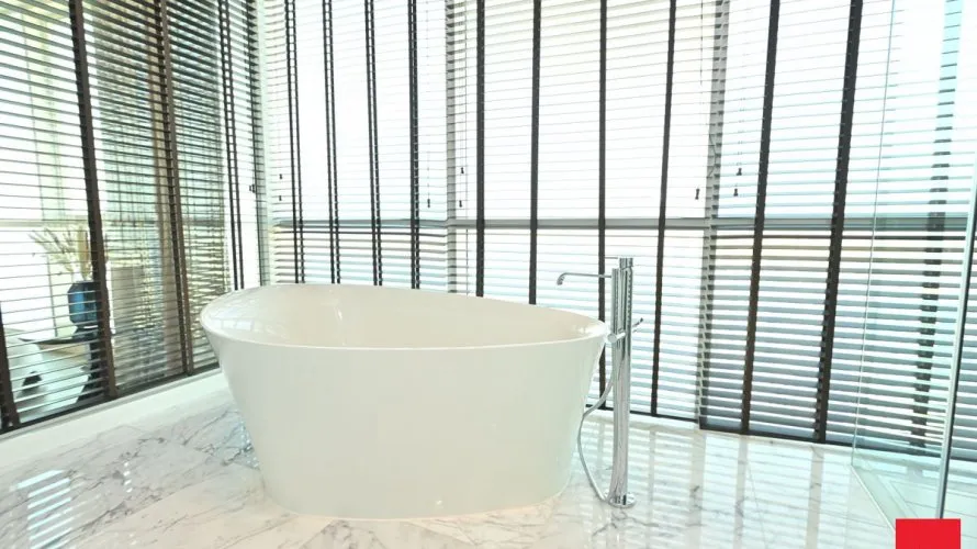 5 bedrooms apartment for sale, Dubai, UAE No. 3644