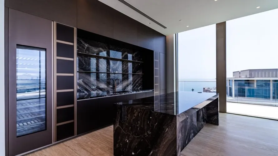 5 bedrooms penthouse for sale, Palm Jumeirah, Dubai, UAE No. 3829 № 15