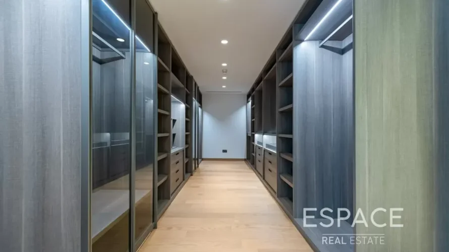 4 bedrooms apartment for sale, Palm Jumeirah, Dubai, UAE No. 3990 № 6