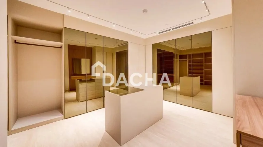 4 bedrooms apartment for sale, Palm Jumeirah, Dubai, UAE No. 4770 № 1