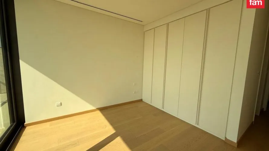 2 bedrooms apartment for sale, Dubai, UAE No. 4898 № 4