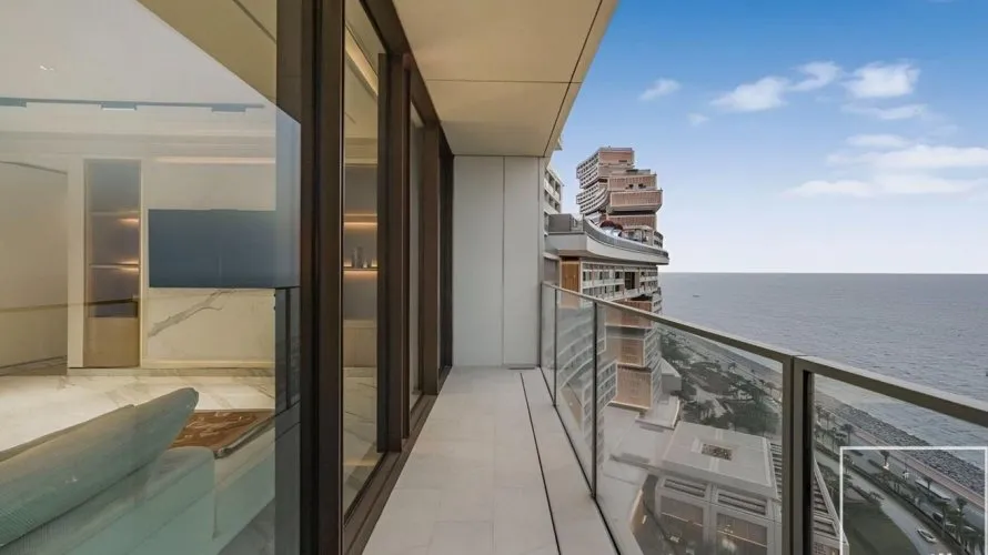 2 bedrooms apartment for sale, The Crescent, Palm Jumeirah, Dubai, UAE No. 4595 № 1