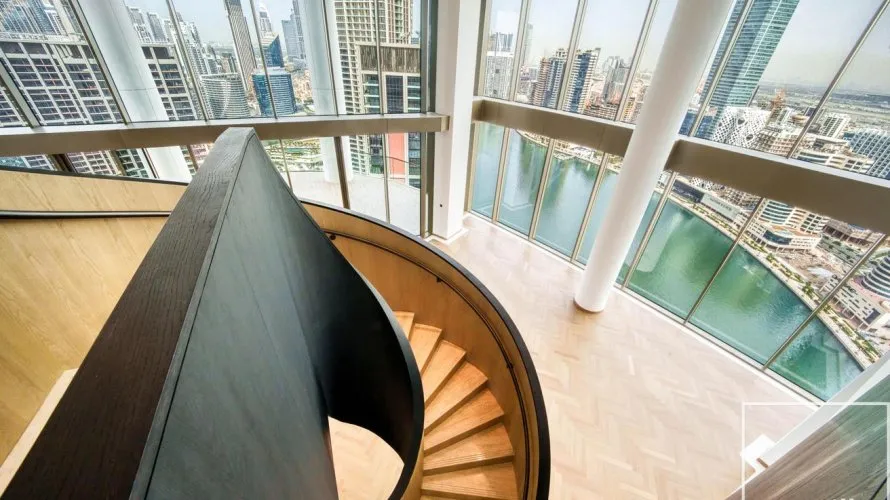 5 bedrooms apartment for sale, Business Bay, Dubai, UAE No. 4538 № 2