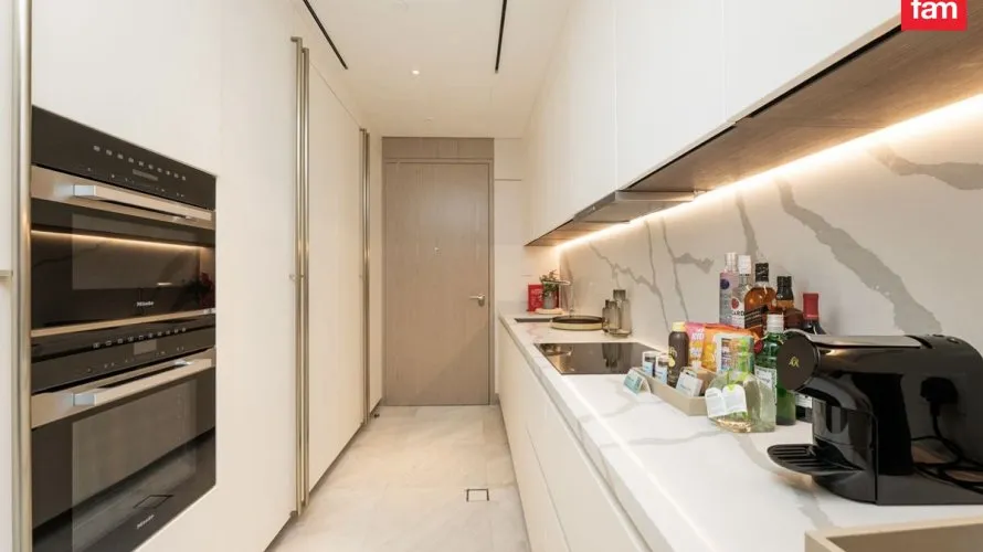 3 bedrooms apartment for sale, Dubai, UAE No. 5243 № 11